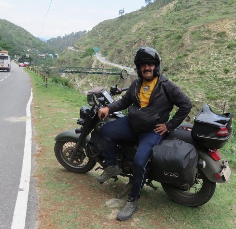 Travel India on foot cycle and vehicle