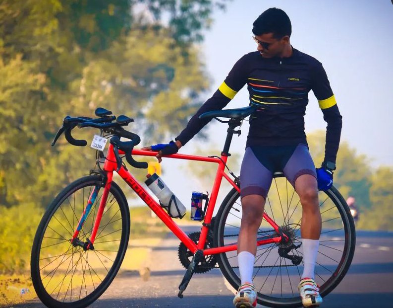 Semi-professional cyclist in India 